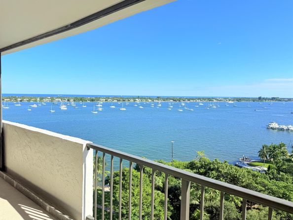 5200 N Flagler Drive 1406, West Palm Beach FL 33407