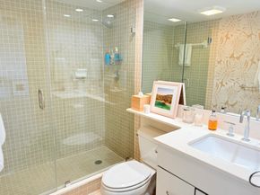 5200 N Flagler Drive 1406, West Palm Beach FL 33407