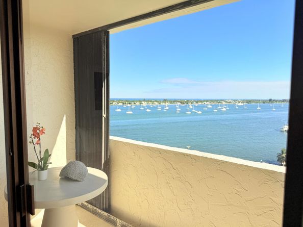 5200 N Flagler Drive 1406, West Palm Beach FL 33407