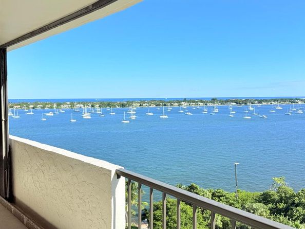 5200 N Flagler Drive 1406, West Palm Beach FL 33407