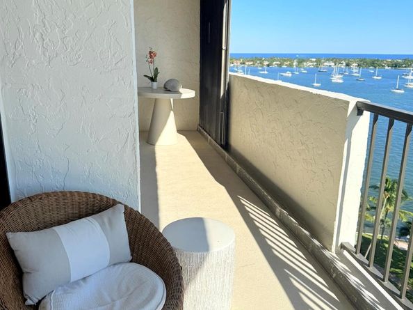 5200 N Flagler Drive 1406, West Palm Beach FL 33407