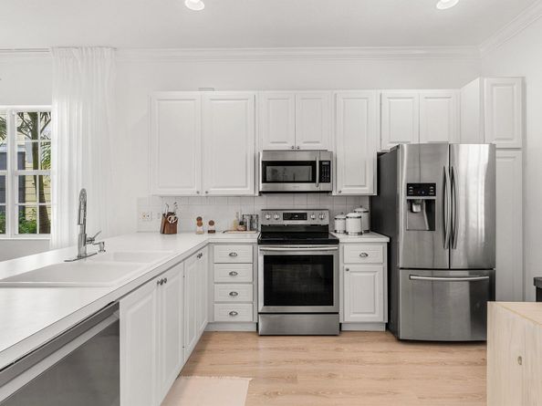 219 New Haven Boulevard, Jupiter FL 33458