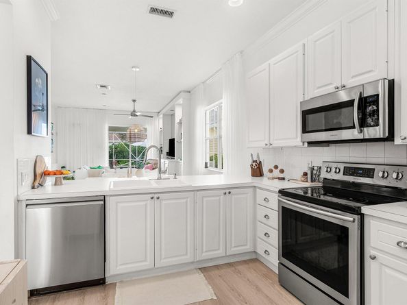 219 New Haven Boulevard, Jupiter FL 33458