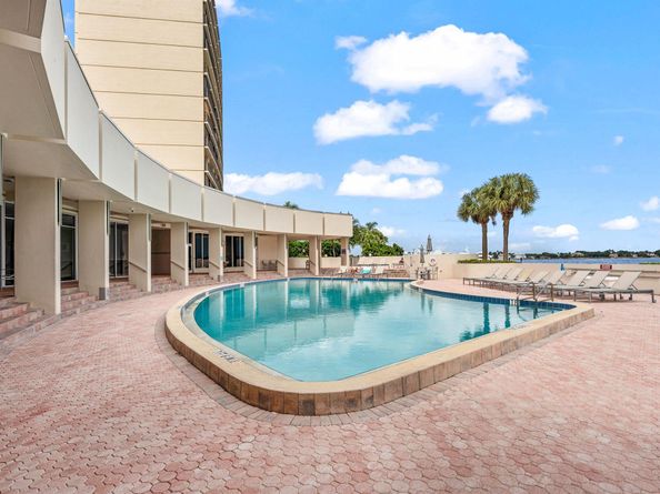 124 Lakeshore Drive 5310, North Palm Beach FL 33408