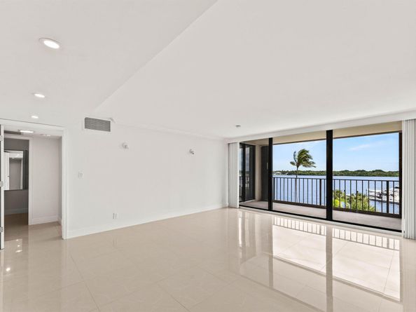 124 Lakeshore Drive 5310, North Palm Beach FL 33408