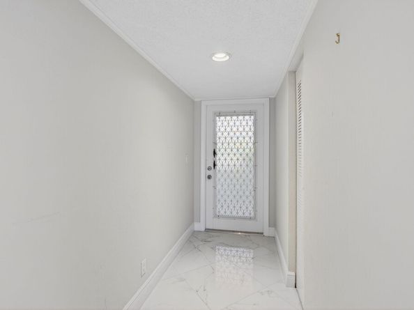 5574 Witney Drive 109, Delray Beach FL 33484
