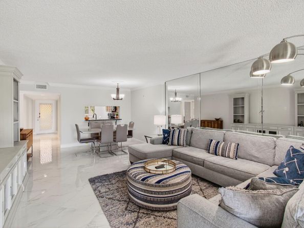 5574 Witney Drive 109, Delray Beach FL 33484