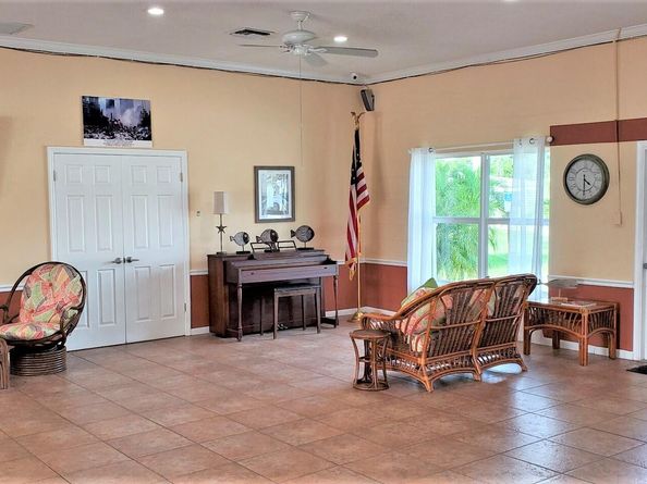 510 High Point Drive C, Delray Beach FL 33445