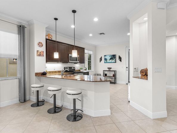 2115 Foxtail View Court, West Palm Beach FL 33411