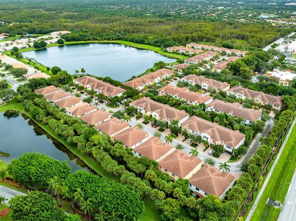 2115 Foxtail View Court, West Palm Beach FL 33411