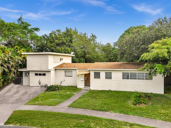 20035 NE 14th Court, North Miami Beach FL 33179