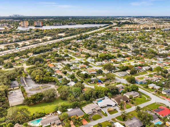 20035 NE 14th Court, North Miami Beach FL 33179