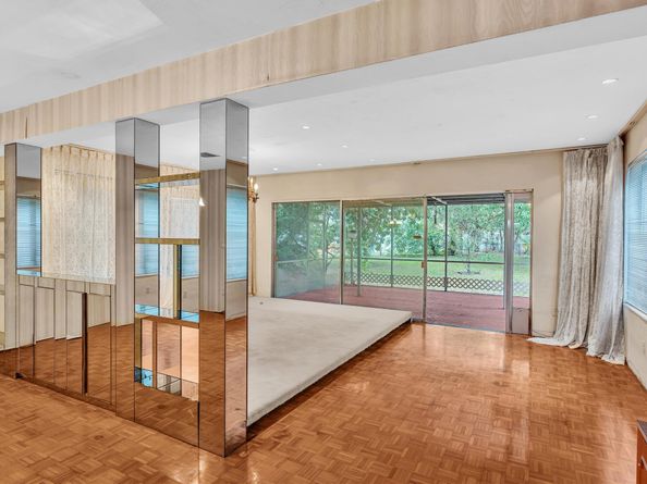 20035 NE 14th Court, North Miami Beach FL 33179