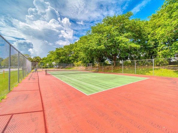 7938 Sanibel Drive, Tamarac FL 33321