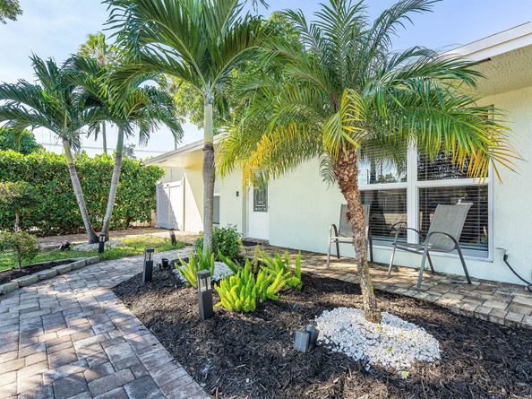 22207 SW 65th Terrace, Boca Raton FL 33428