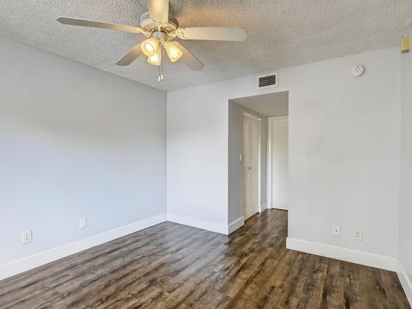 832 NW 92nd Avenue, Plantation FL 33324