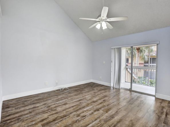 832 NW 92nd Avenue, Plantation FL 33324