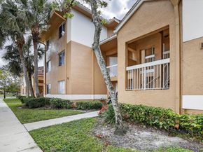 832 NW 92nd Avenue, Plantation FL 33324