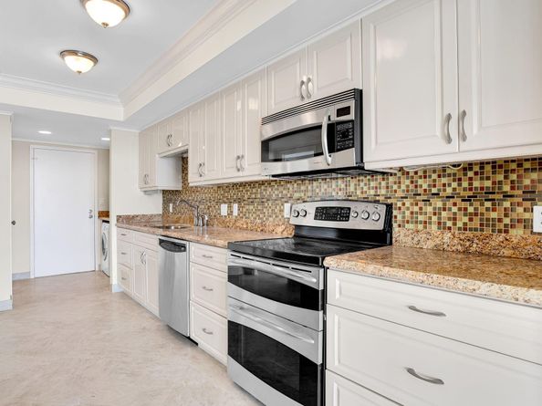 2200 S Ocean Lane 806, Fort Lauderdale FL 33316