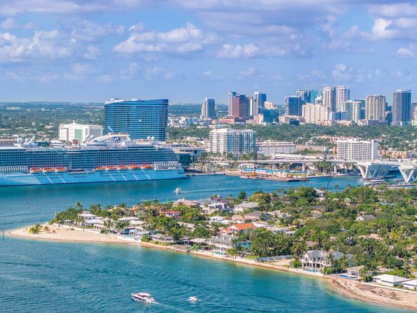 2200 S Ocean Lane 806, Fort Lauderdale FL 33316