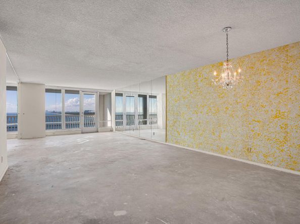 2200 S Ocean Lane 806, Fort Lauderdale FL 33316