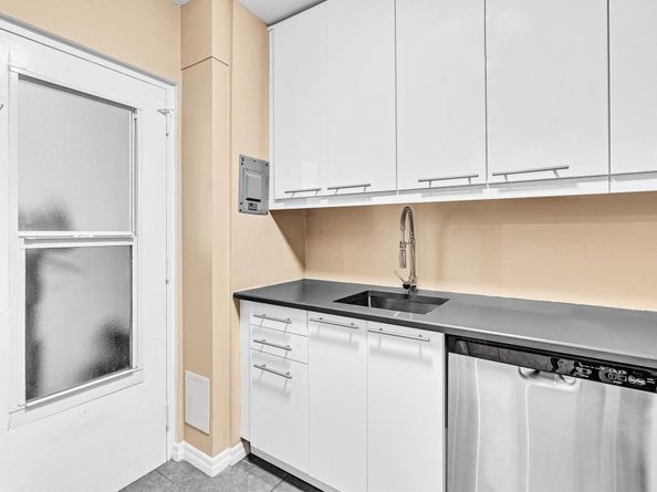 2555 NE 11th St 610, Fort Lauderdale FL 33304