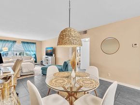 2555 NE 11th St 610, Fort Lauderdale FL 33304