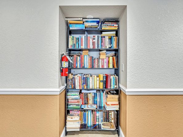 2555 NE 11th St 610, Fort Lauderdale FL 33304