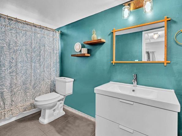 2555 NE 11th St 610, Fort Lauderdale FL 33304