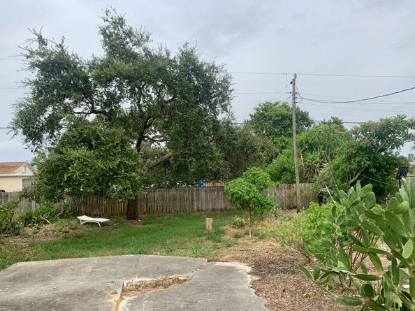 708 S Broadway, Lantana FL 33462
