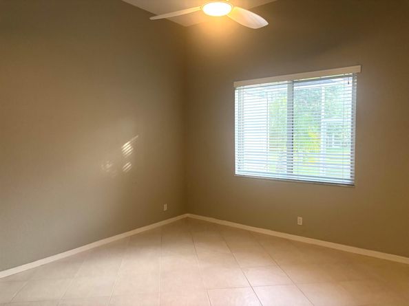 15864 SW 10th Street, Pembroke Pines FL 33027