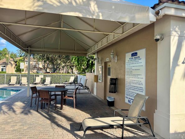 15864 SW 10th Street, Pembroke Pines FL 33027