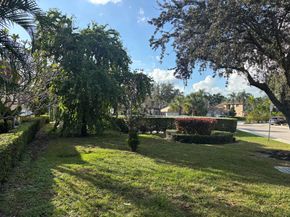 15864 SW 10th Street, Pembroke Pines FL 33027