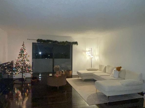 110 S Shore Dr 5C, Miami Beach FL 33141