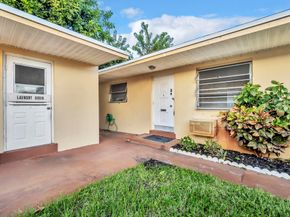 2241 Monroe St 7, Hollywood FL 33020