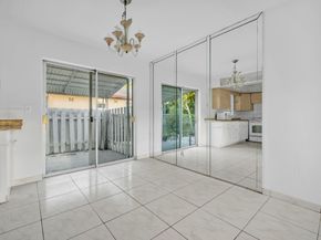 2241 Monroe St 7, Hollywood FL 33020