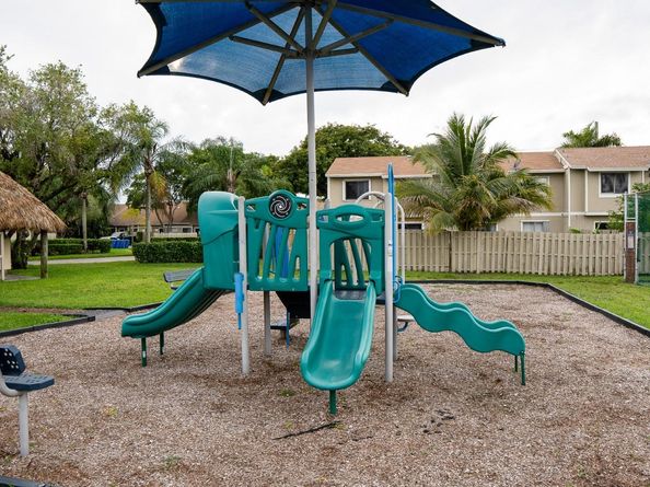 3661 NW 111th Ave, Sunrise FL 33351