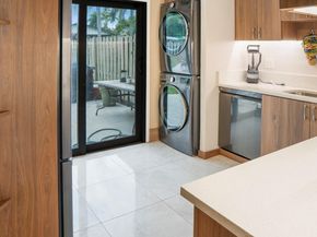 3661 NW 111th Ave, Sunrise FL 33351