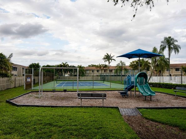 3661 NW 111th Ave, Sunrise FL 33351