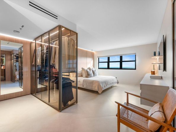 4605 S Ocean Boulevard 7b, Highland Beach FL 33487