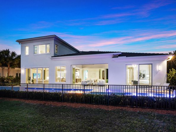 148 Thatch Palm Cove, Boca Raton FL 33432