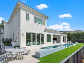 148 Thatch Palm Cove, Boca Raton FL 33432