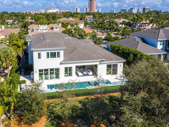 148 Thatch Palm Cove, Boca Raton FL 33432