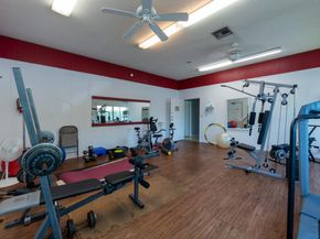 896 N Federal Highway 523, Lantana FL 33462