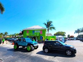 896 N Federal Highway 523, Lantana FL 33462