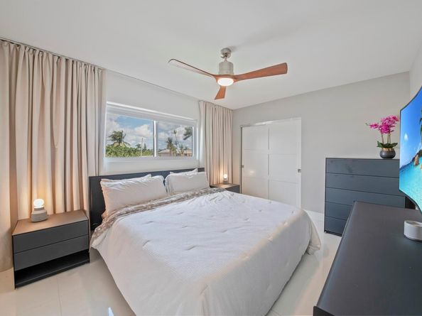 900 Atlantic Shores Boulevard 202, Hallandale Beach FL 33009