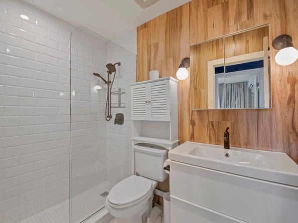 900 Atlantic Shores Boulevard 202, Hallandale Beach FL 33009