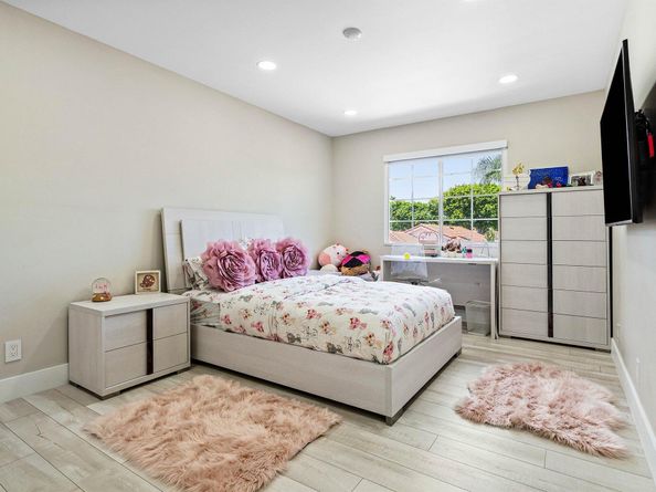 6334 NW 24th Street, Boca Raton FL 33434