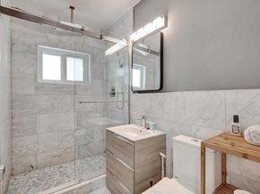 1050 NE 150th St, Miami FL 33161