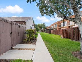 151 NW 115th Ave 405, Plantation FL 33325